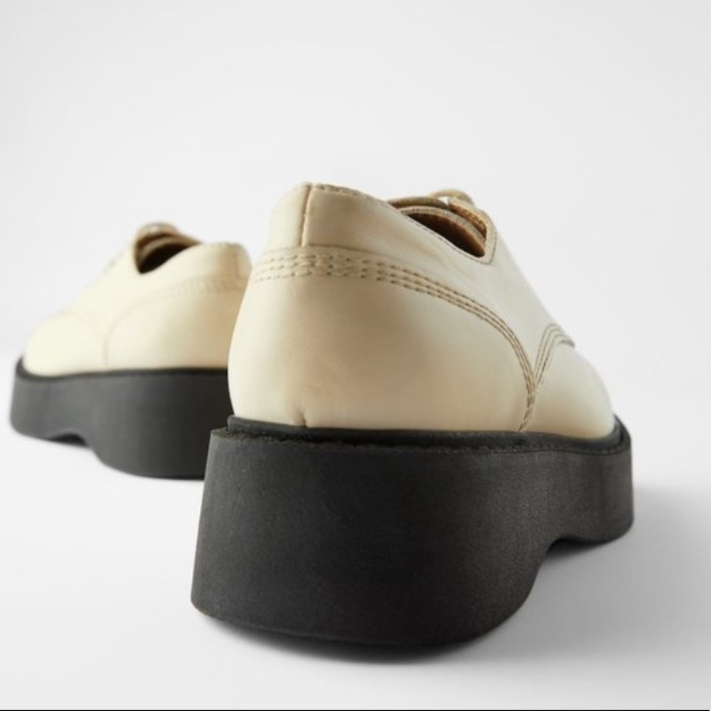 ZARA Low Heeled Leather Derby Shoes Off-White - Picture 4 of 10